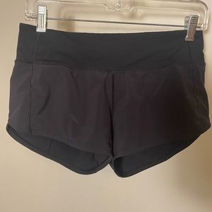 Black lululemon 2.5 speed ups